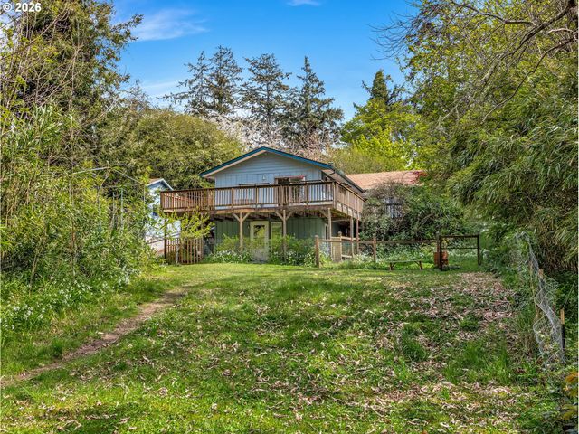 91848 Hwy 104, Warrenton, OR 97146