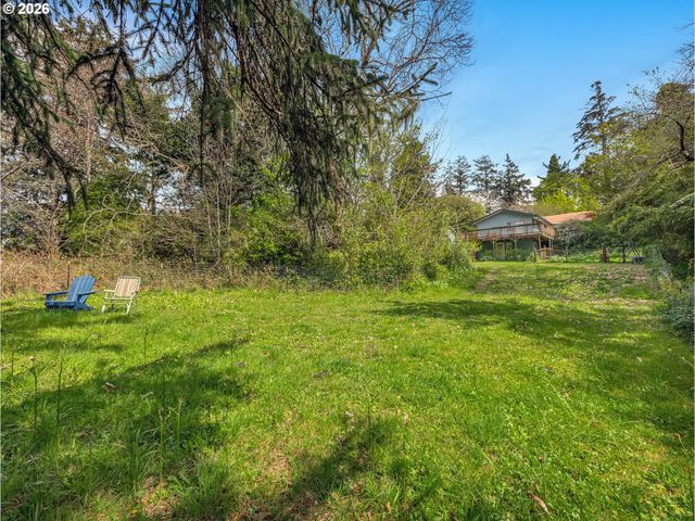 91848 Hwy 104, Warrenton, OR 97146