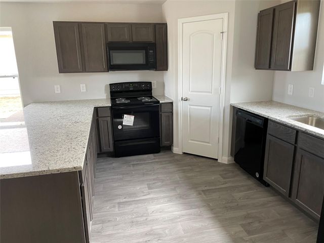 396 Road 5138, Cleveland, TX 77327
