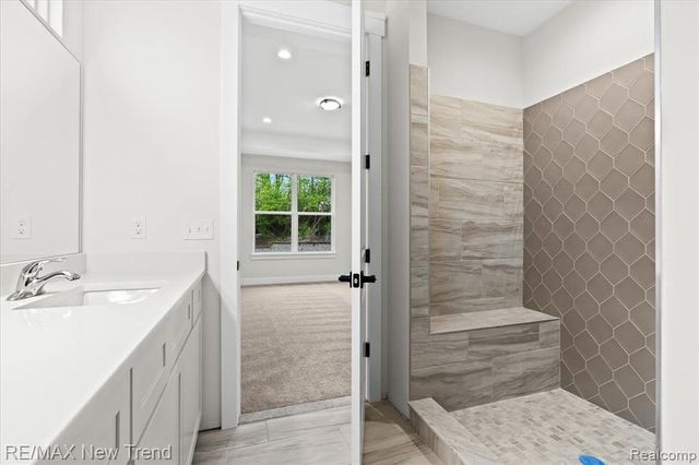 7832 Trailside Court, West Bloomfield, MI 48323