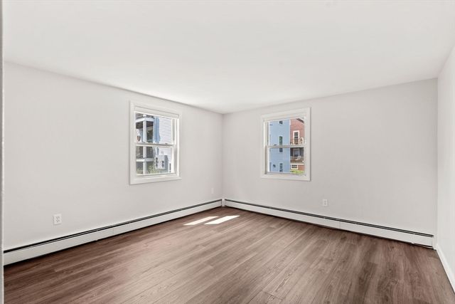 121-R Elm 2, Marblehead, MA 01945