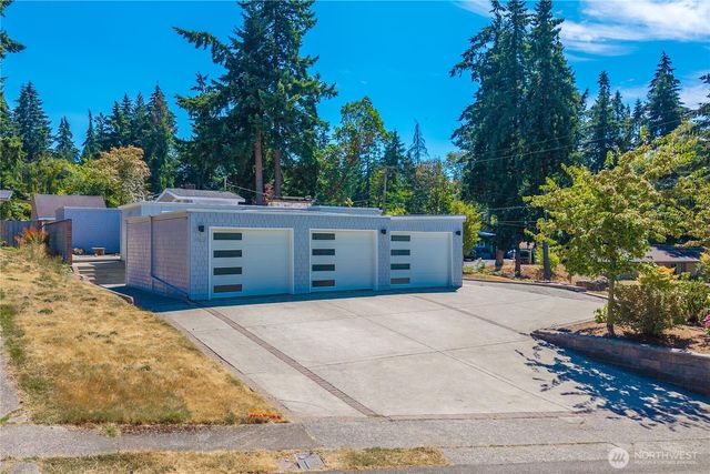 803 S 301st Place, Federal Way, WA 98003