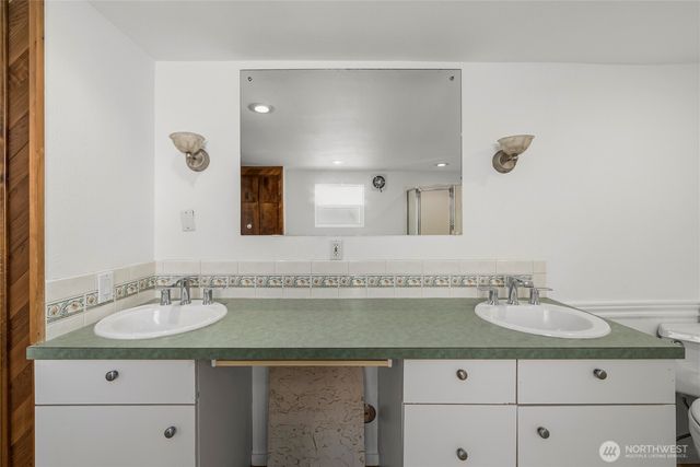 803 S 301st Place, Federal Way, WA 98003