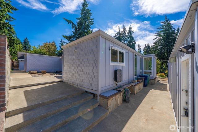 803 S 301st Place, Federal Way, WA 98003