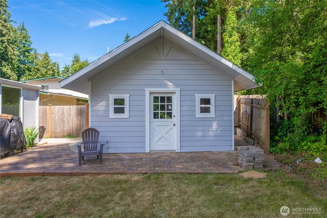 803 S 301st Place, Federal Way, WA 98003