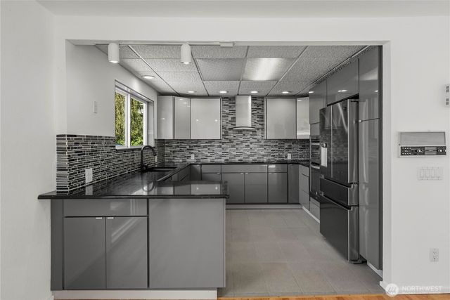 803 S 301st Place, Federal Way, WA 98003