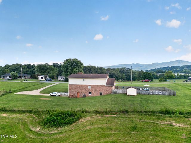 146 Deseree Broyles Road, Chuckey, TN 37641