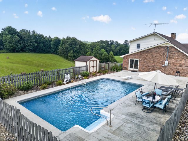 146 Deseree Broyles Road, Chuckey, TN 37641