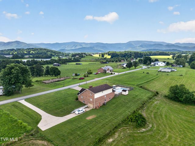 146 Deseree Broyles Road, Chuckey, TN 37641