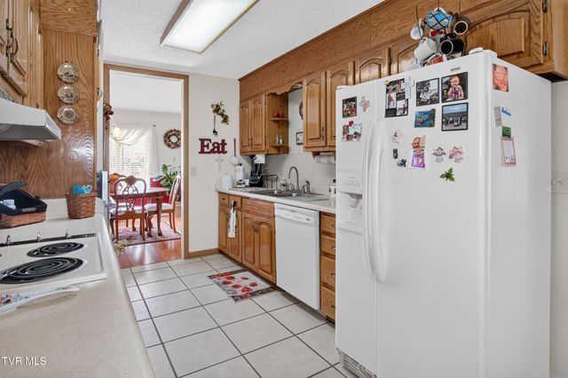146 Deseree Broyles Road, Chuckey, TN 37641