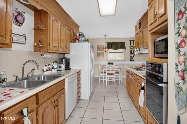 146 Deseree Broyles Road, Chuckey, TN 37641