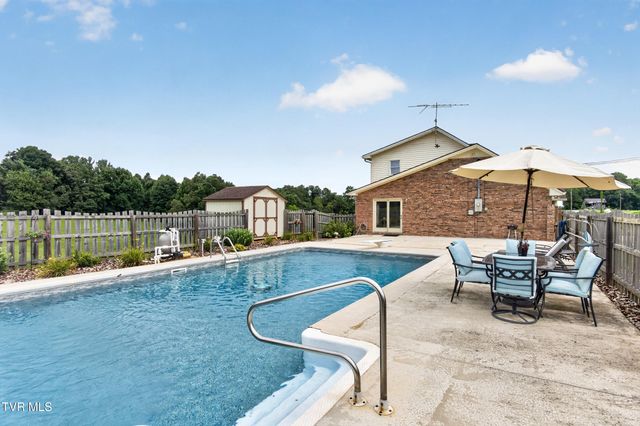 146 Deseree Broyles Road, Chuckey, TN 37641