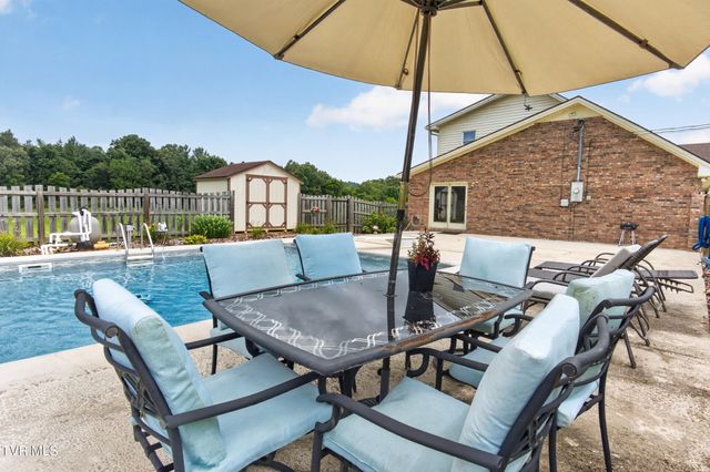 146 Deseree Broyles Road, Chuckey, TN 37641