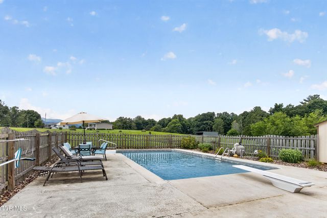 146 Deseree Broyles Road, Chuckey, TN 37641