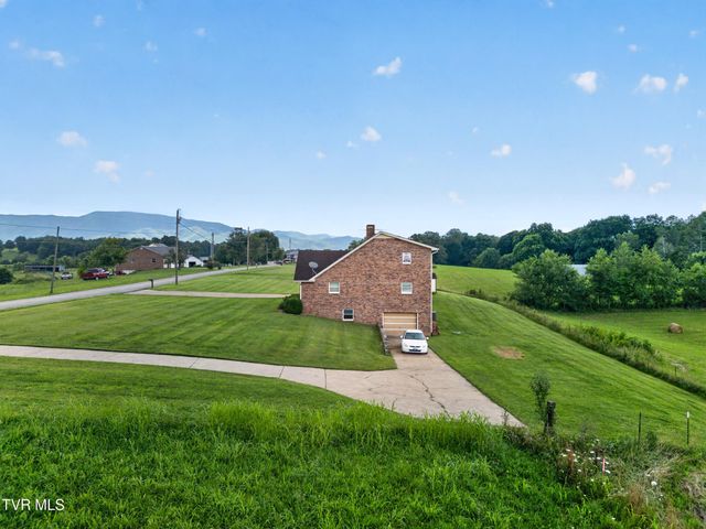146 Deseree Broyles Road, Chuckey, TN 37641