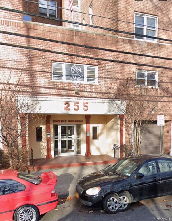 255 Bronx River Road 6J, Yonkers, NY 10704