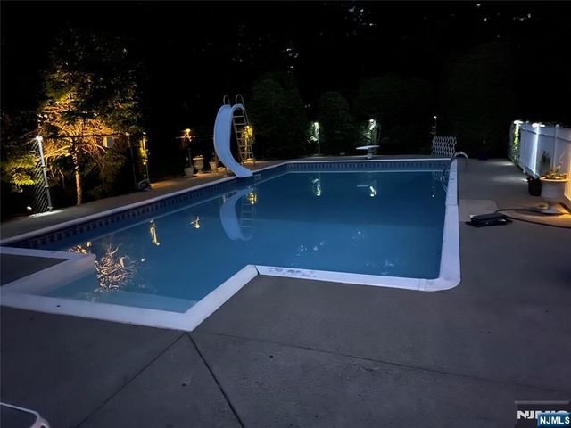 775 Mountain Avenue, Wyckoff, NJ 07481