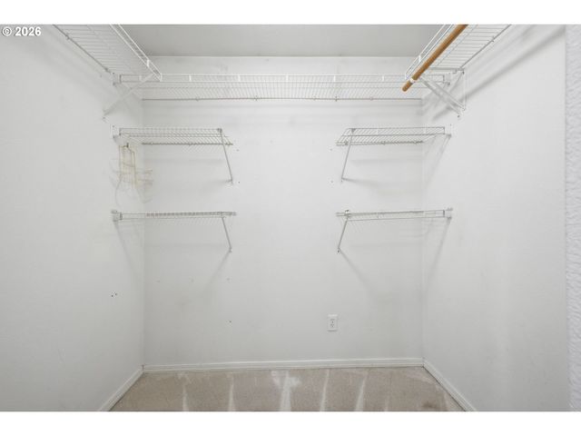 1121 DAHLIA St, Woodburn, OR 97071