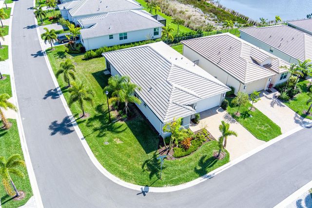 11673 SW Oceanus Boulevard, Port St. Lucie, FL 34987