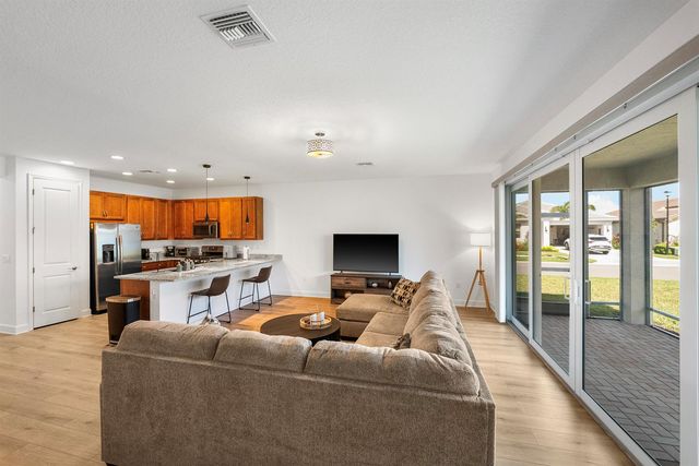 11673 SW Oceanus Boulevard, Port St. Lucie, FL 34987