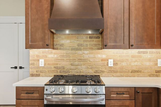 137 Morningstar Drive, Rostraver, PA 15012