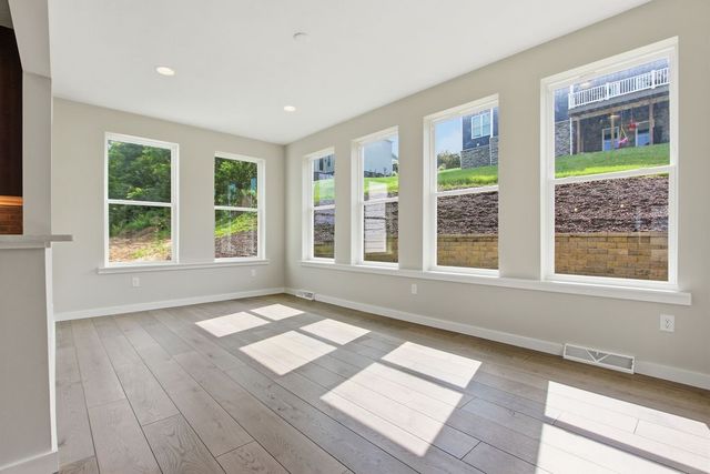 137 Morningstar Drive, Rostraver, PA 15012