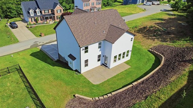 137 Morningstar Drive, Rostraver, PA 15012