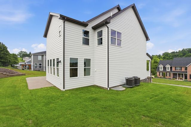 137 Morningstar Drive, Rostraver, PA 15012