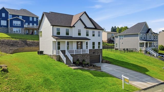 137 Morningstar Drive, Rostraver, PA 15012