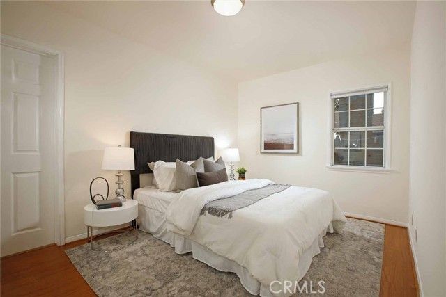 1410 Grandview Avenue, Glendale, CA 91201