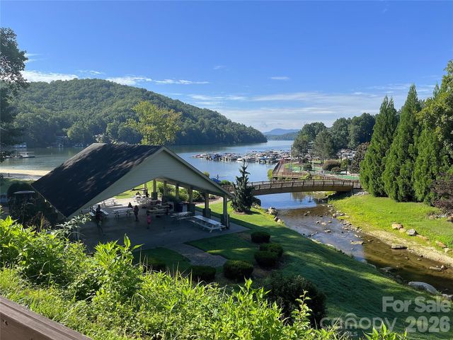 178 Flynn Court, Lake Lure, NC 28746