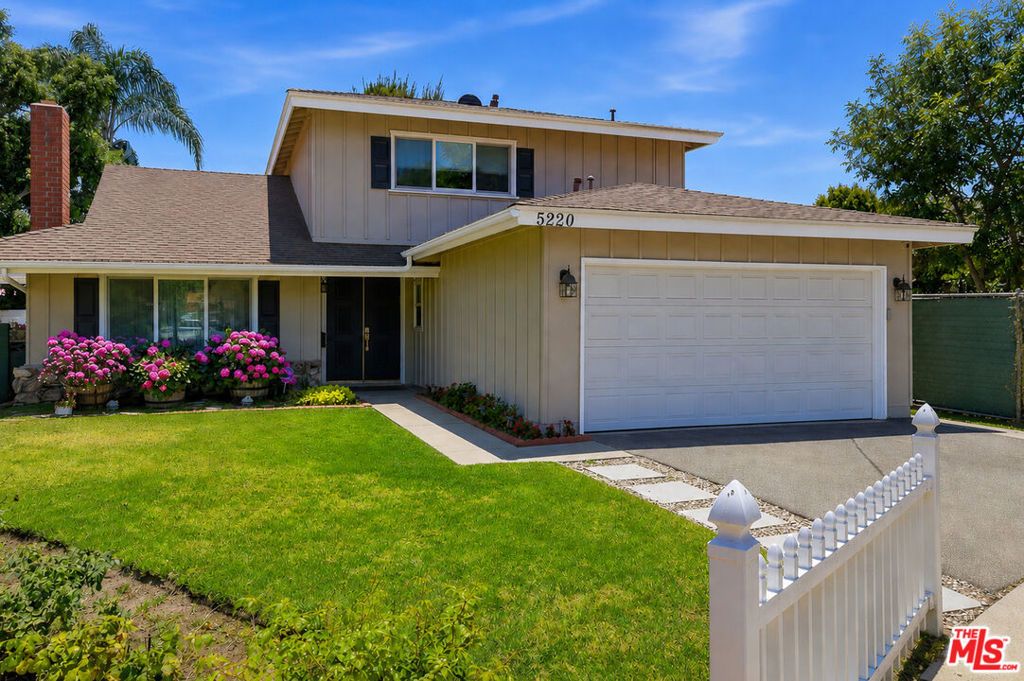 5220 Mary Ellen Avenue, Sherman Oaks, CA 91401