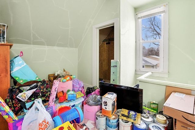 208 Crescent Street, Goshen, IN 46528