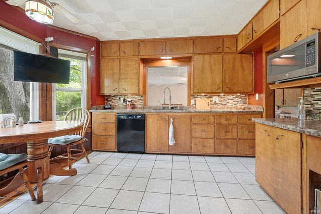 1107 Ashley Avenue, Fort Wayne, IN 46825
