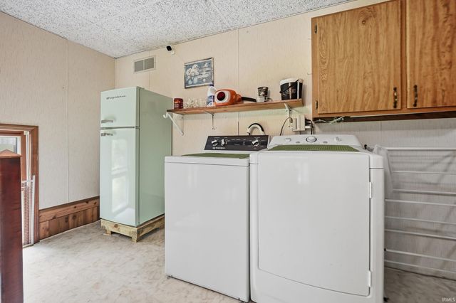 1107 Ashley Avenue, Fort Wayne, IN 46825