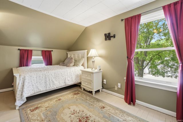 1107 Ashley Avenue, Fort Wayne, IN 46825