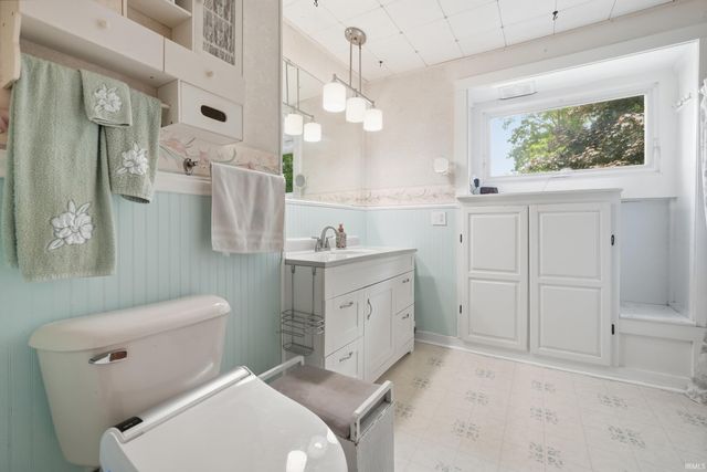 1107 Ashley Avenue, Fort Wayne, IN 46825