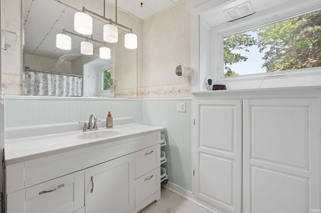 1107 Ashley Avenue, Fort Wayne, IN 46825