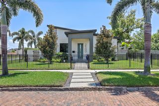 2500 4TH AVENUE S, St Petersburg, FL 33712