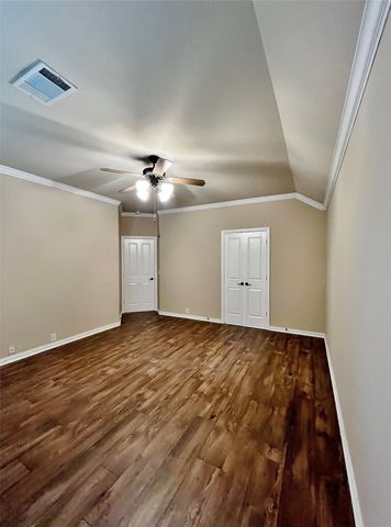 7235 La Mancha, Grand Prairie, TX 75054