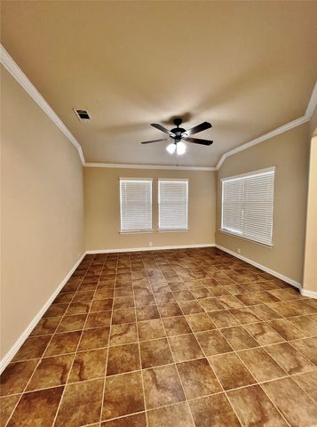 7235 La Mancha, Grand Prairie, TX 75054