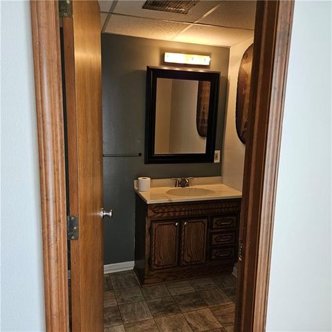 803 Spruce Street, Frontenac, KS 66763