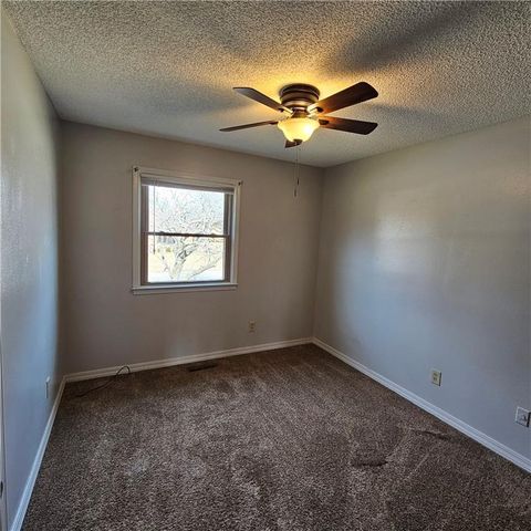 803 Spruce Street, Frontenac, KS 66763