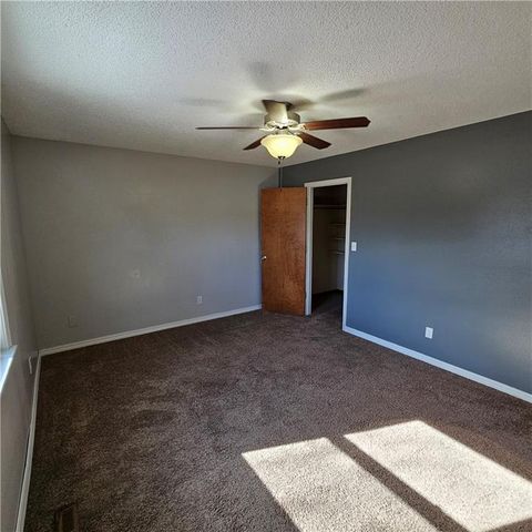 803 Spruce Street, Frontenac, KS 66763