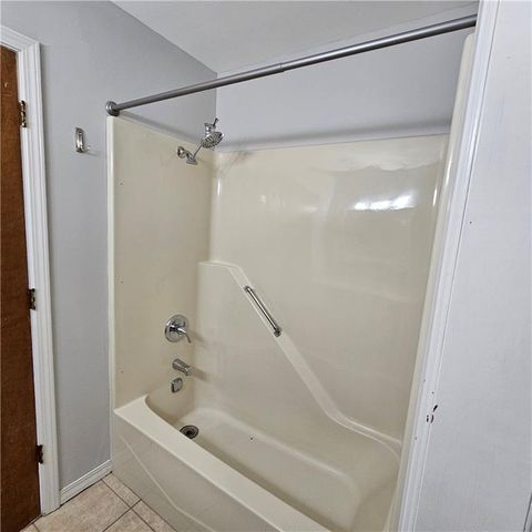 803 Spruce Street, Frontenac, KS 66763