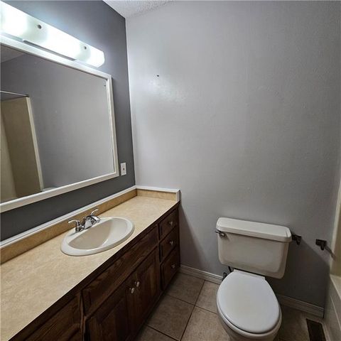 803 Spruce Street, Frontenac, KS 66763