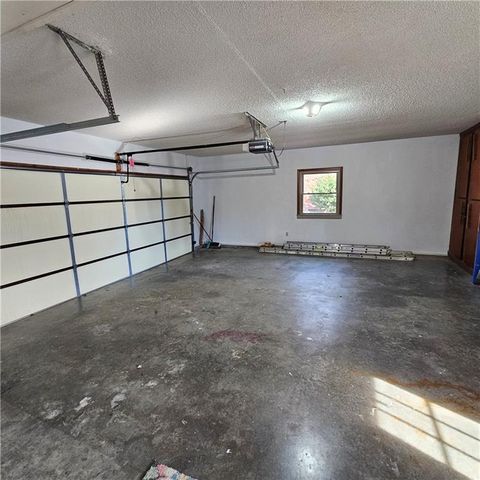 803 Spruce Street, Frontenac, KS 66763