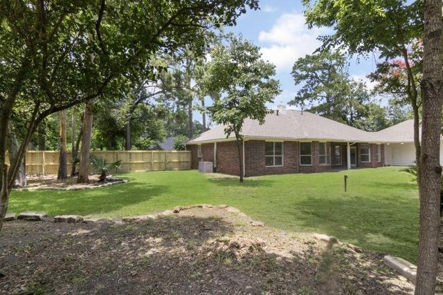 819 Companion Drive, Crosby, TX 77532