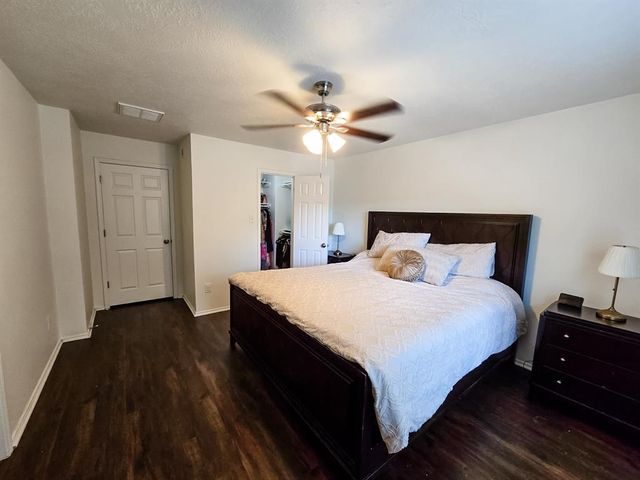 32347 Hunter Park, Conroe, TX 77385