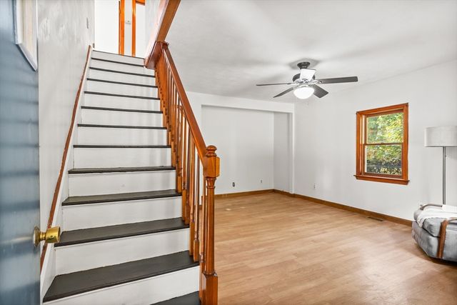16 Neale Rd, Royalston, MA 01368